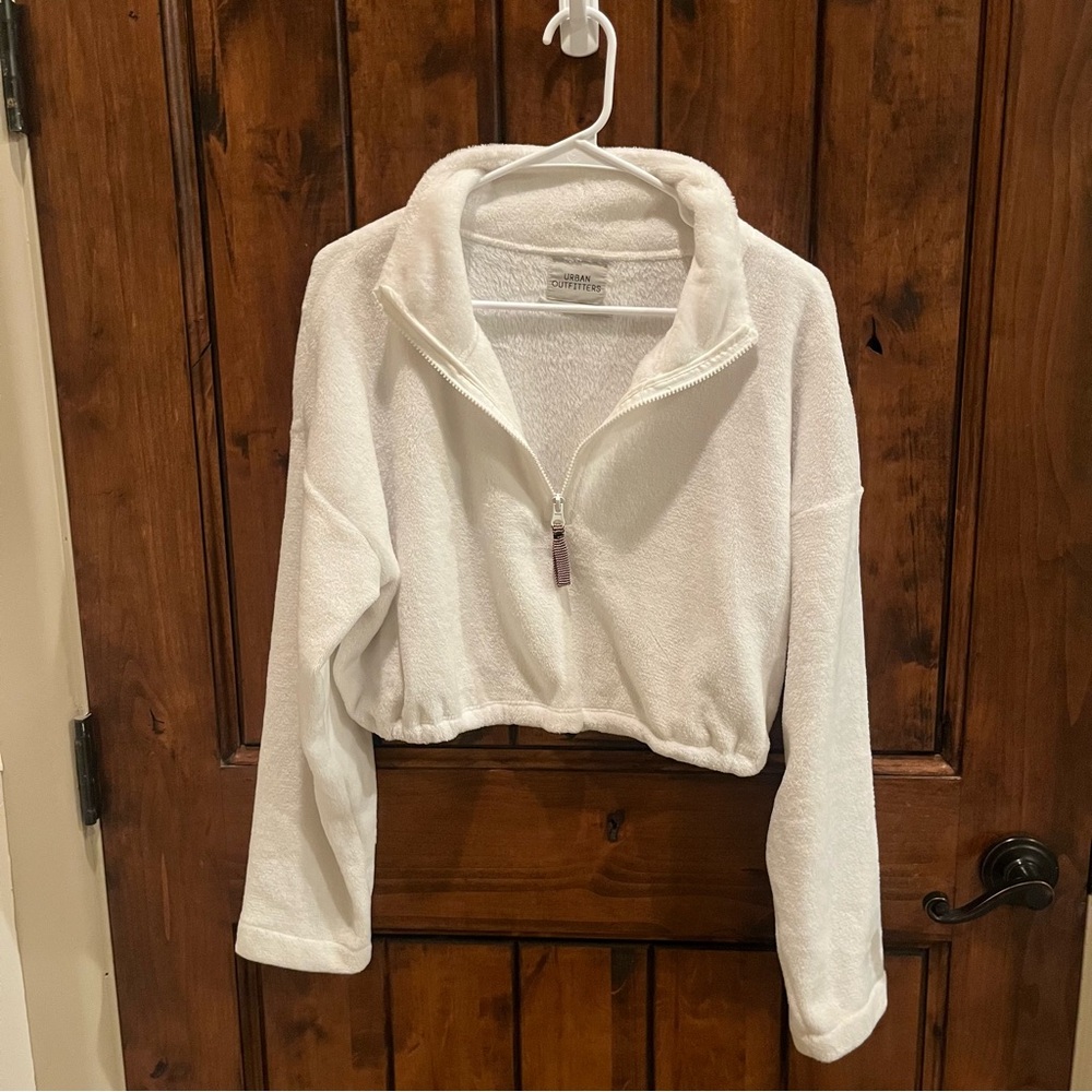 Urban Outfitters Cropped Fleece Quarterzip